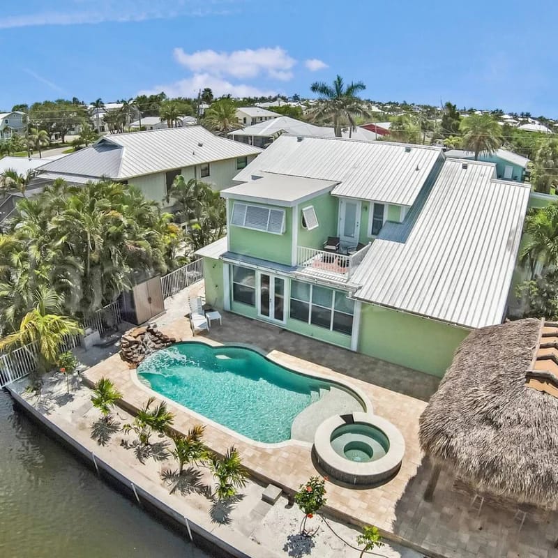 Casa Baybreeze - Luxury on Water